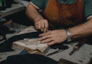 Artisan CuttingLeather Florence tour