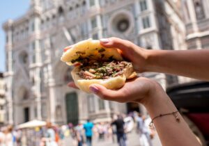 Traditional Florentine street food bread lampredotto florence food tour