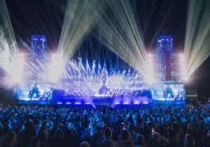 andrea bocelli concert lajatico stage