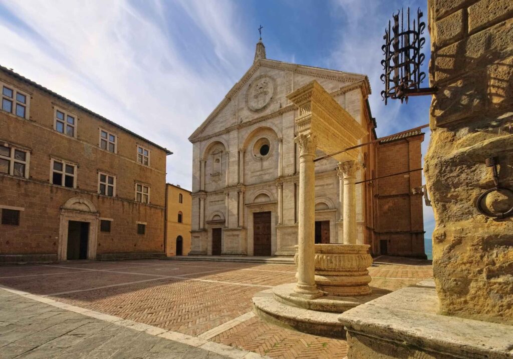 pienza catherdral val dorcia
