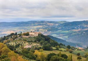 umbria landscape peuriga wine tour