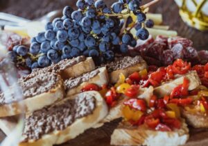 food tour tuscany grape bruschetta