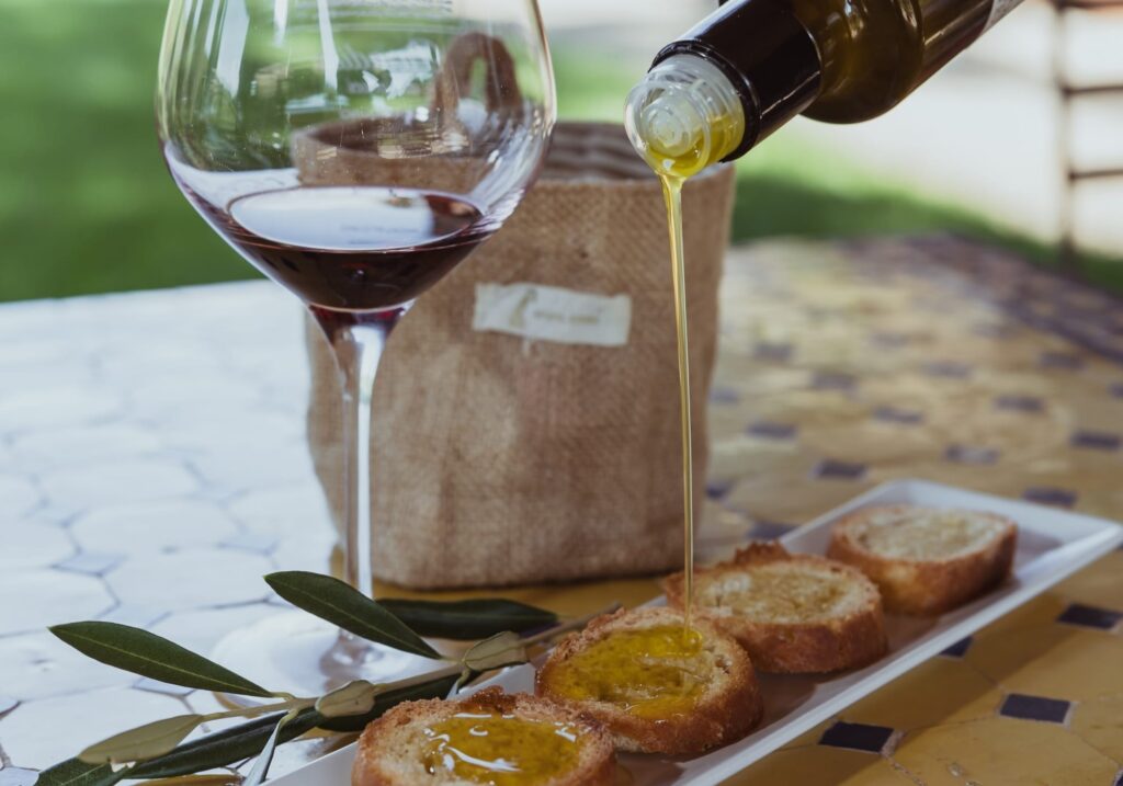 olive oil tour oil bread