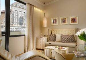 vacation rental luxury stay florence suite basilica view